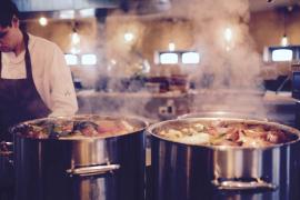 Cooking pots